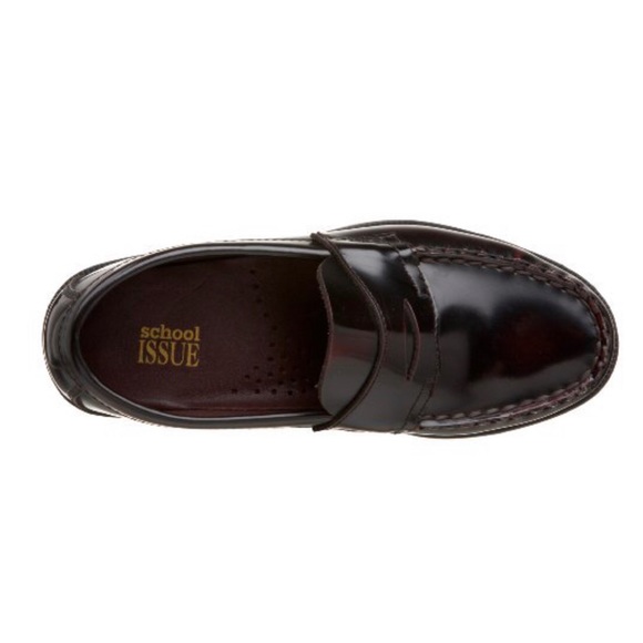 School issue shoes - Picture 1 of 14